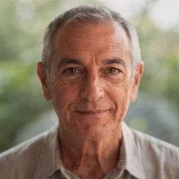 Δημήτρης (Dimitris) — Neighbour in your apartment building